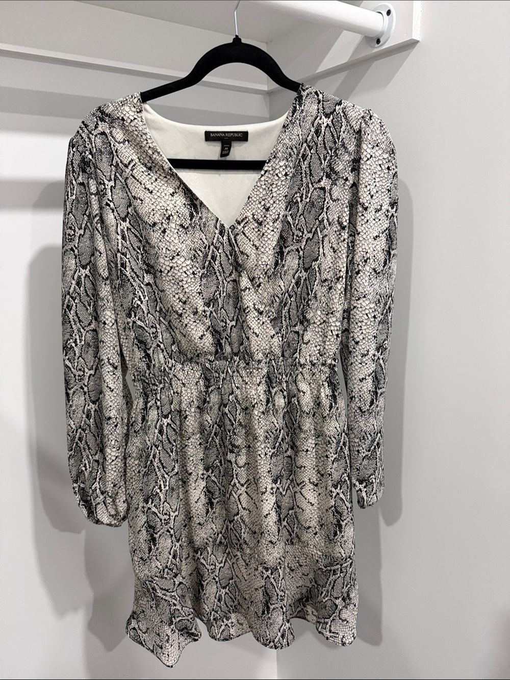 Banana Republic Black and White Snake-Print Long Sleeve Dress